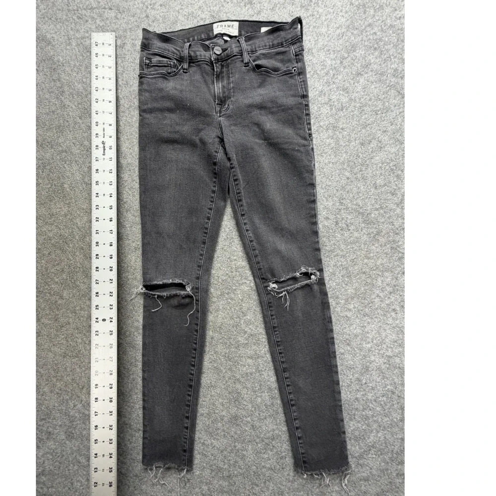 Frame Denim Le Skinny de Jeanne Jeans 27 Charcoal Gray Distressed Knee Raw Hem